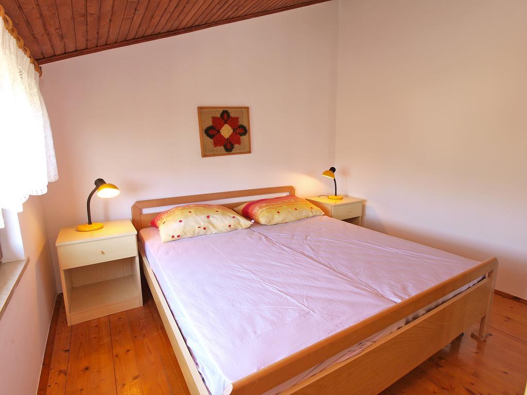 Apartment Vrcevan 895 Medulin Buitenkant foto